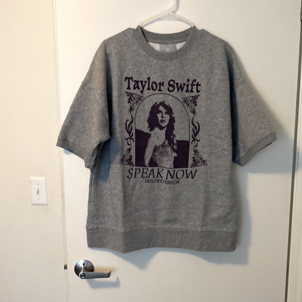 Taylor’s Version Speak Now Crewneck Short Sleeve Sweatshirt